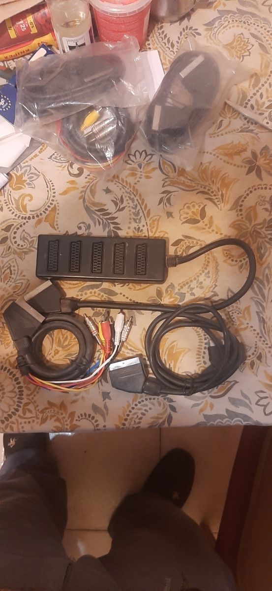 Cables euroconector.