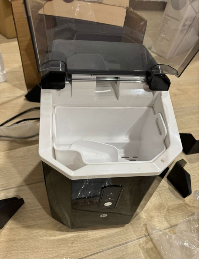 Macchina per cubetti di ghiaccio 