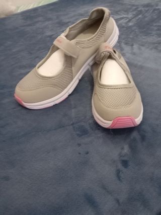 Zapatillas de mujer