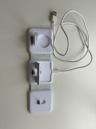 Cargador iPhone Lightning, Apple Watch y AirPods 