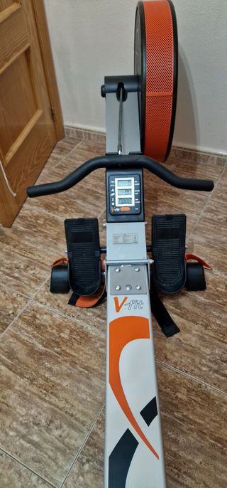 Máquina remo V-Fit Tornado 