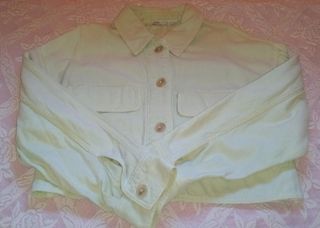 Chaqueta torera vaquera de mujer, Zara.