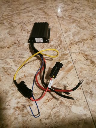Booster 40A REDARC para AUTOCARAVANAS 