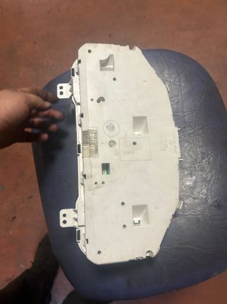 Cuadro de instrumentos subaru impreza sti 2005-07