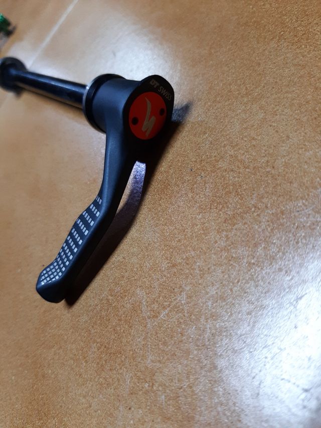 Cierre DT Swiss 10mm Delantero