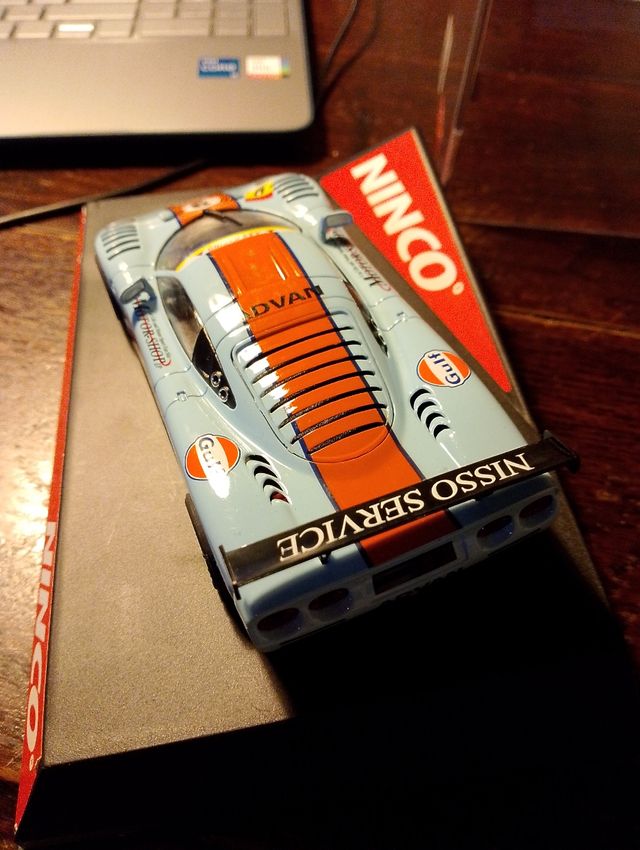 Scalextric ninco Mosler MT900R GULF
