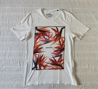 Camiseta Jack £ Jones. Talla M