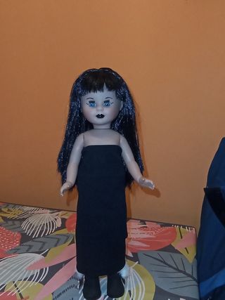 MUÑECA KIKA 