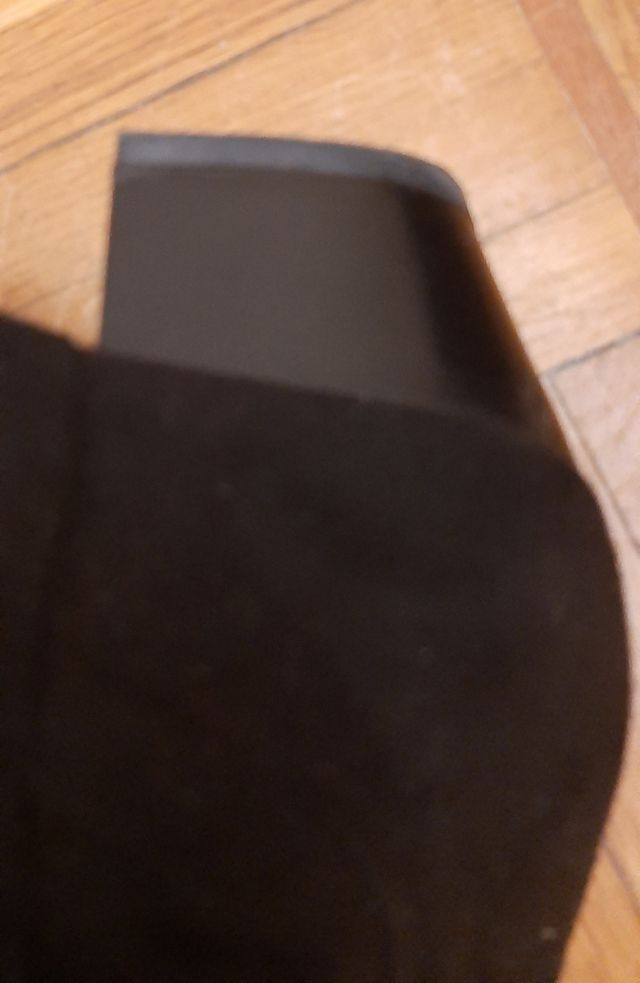 Stivaletto nero scamosciato