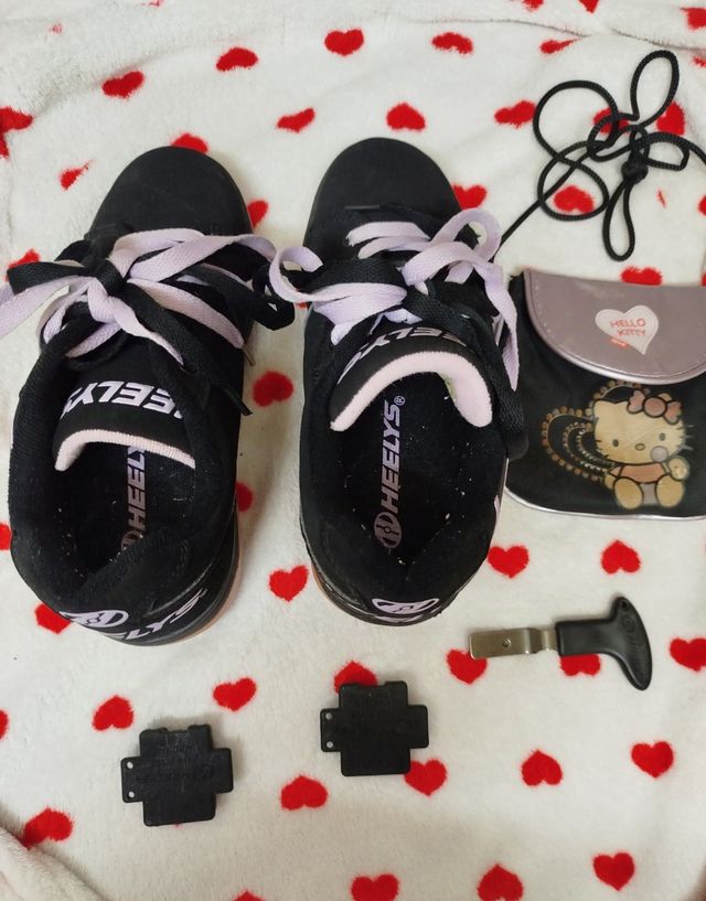 Heelys lila y negro 36,5