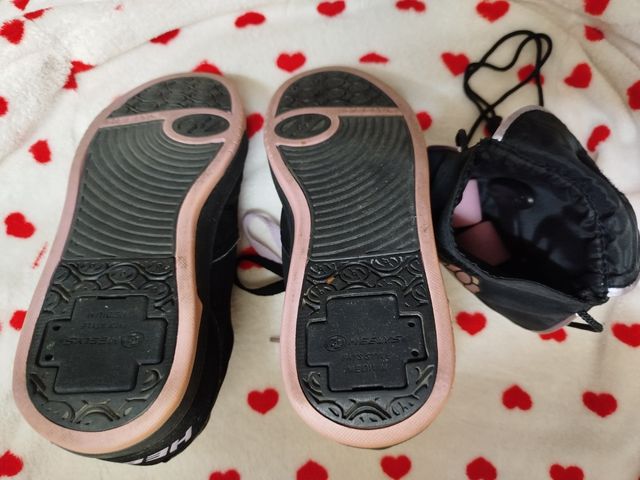 Heelys lila y negro 36,5