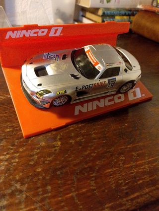 Scalextric ninco Mercedes SLS GT3