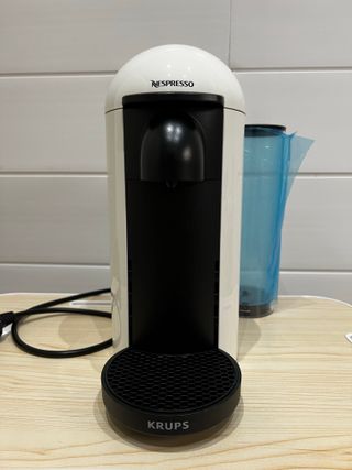 Cafetera Nespresso Vertuo Plus