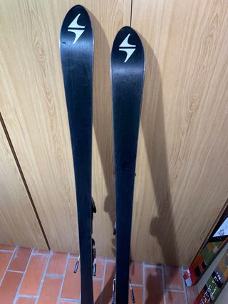 Esquis blizzard