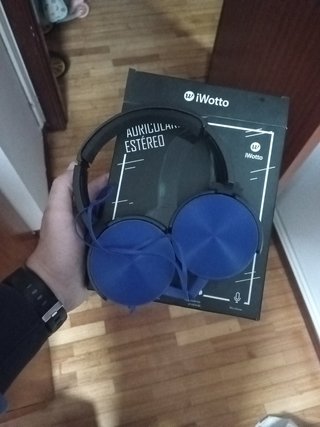 Auriculares con micrófono