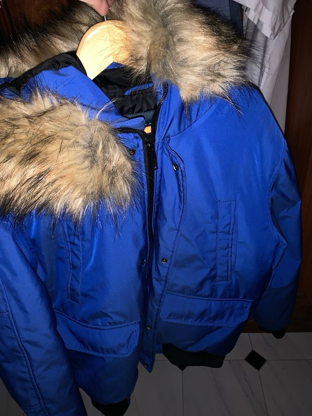 Chaqueton nuevo con gorro calentito