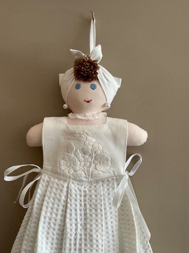 Muñeca, artesanía tradicional Letona