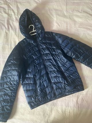 Plumas ligero acolchado azul marino 