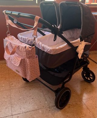 Capazos baby monsters twins 4. precio negociable 