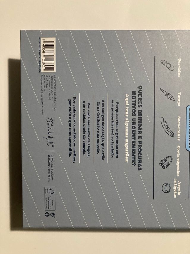 Kit Vinho Mr. Wonderful novo - saca-rolhas + acess