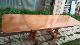 MESA EXTENCIBLE GRANDE COMEDOR