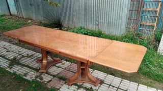 MESA EXTENCIBLE GRANDE COMEDOR