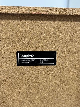 Altavoces Sanyo minicadena