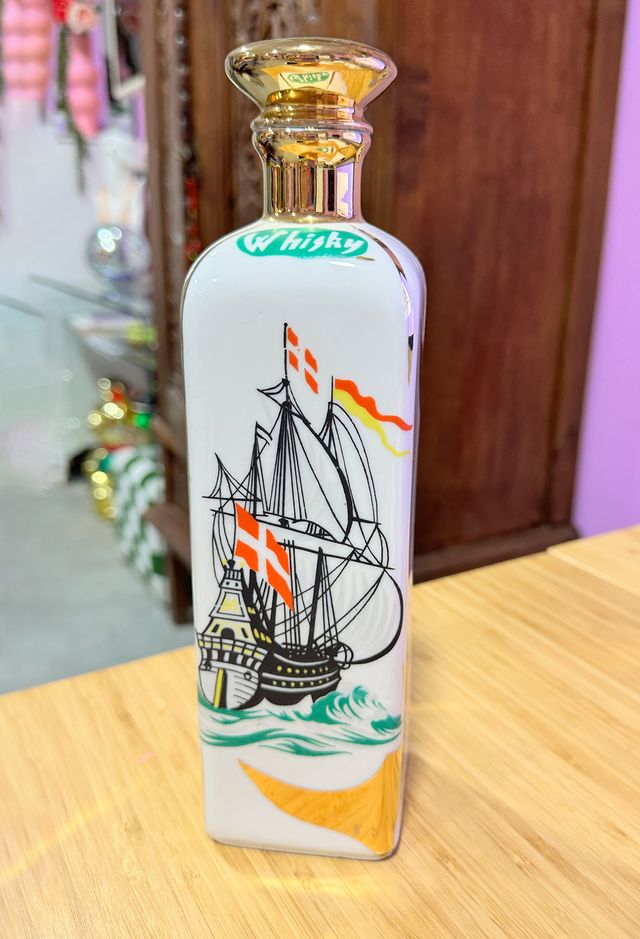 Botellas de porcelana esmaltada para coleccionista