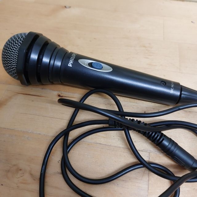 Microfone Philips sbc md110