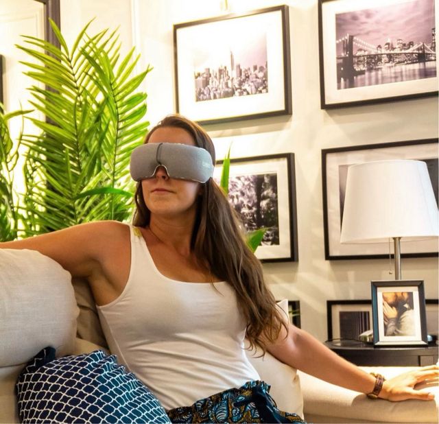 Masajeador facial Breo iSee M