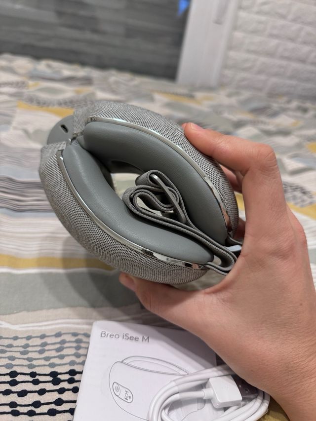 Masajeador facial Breo iSee M