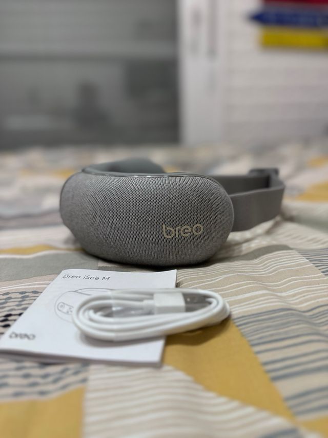 Masajeador facial Breo iSee M