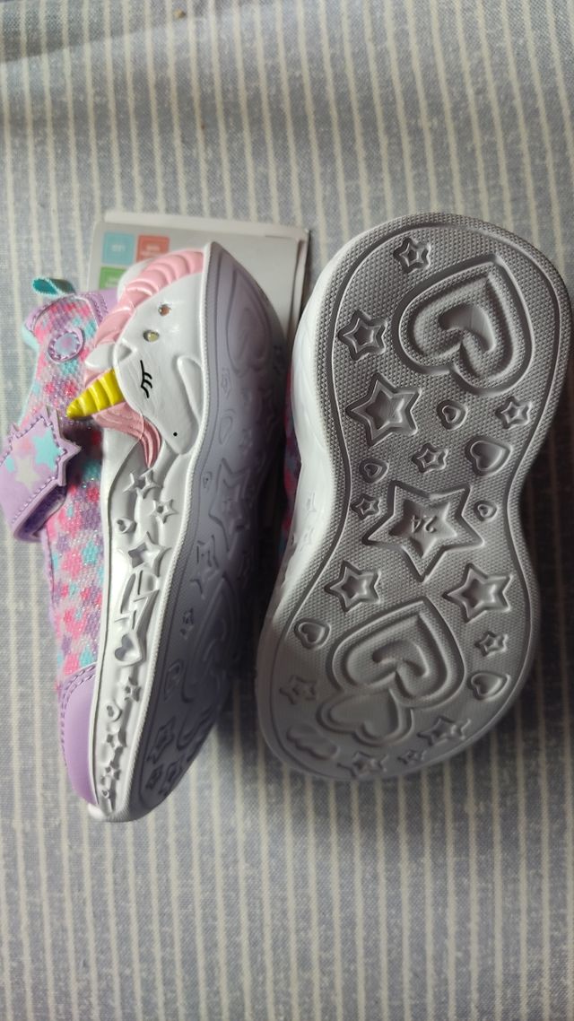 Zapatillas deportivas unicornio 24 con luces