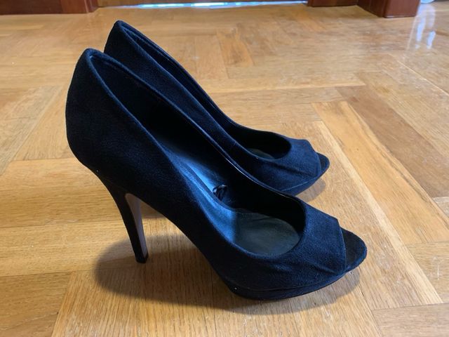 Zapato tacón fino alto. Mango 39