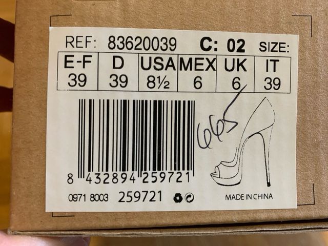 Zapato tacón fino alto. Mango 39