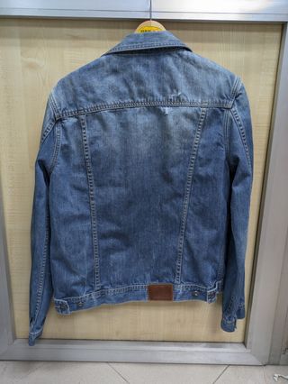 Chaqueta vaquera.