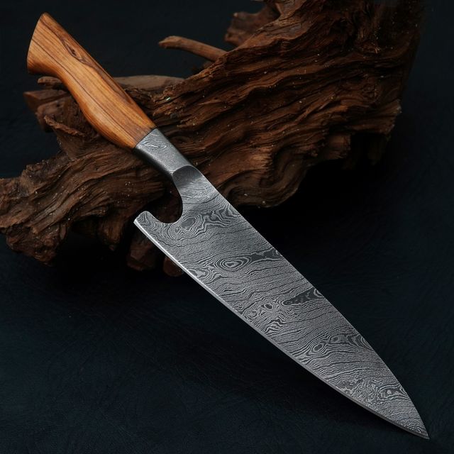 Coltello cuoco fatto a mano in acciaio damasco