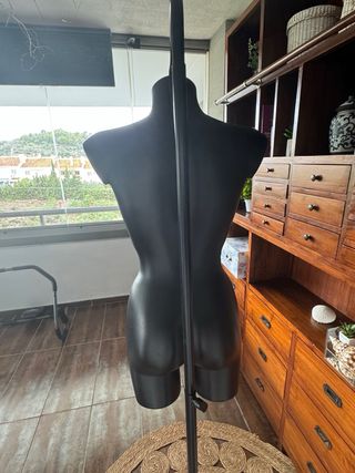 Maniqui, busto regulable
