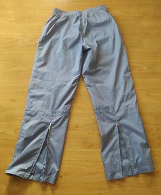 Pantalón Adidas impermeable Y2K