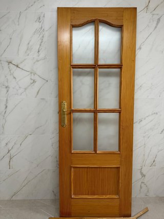 Puertas piso  ,últimas 4 de 72 ctm x 200   80 €
