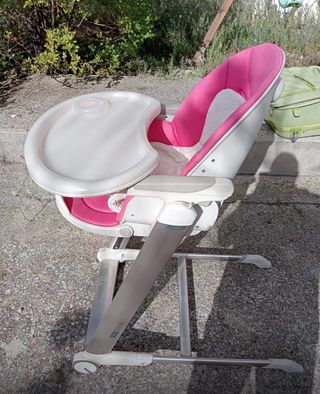 Trona evolutiva marca Star ibaby. 60 euros