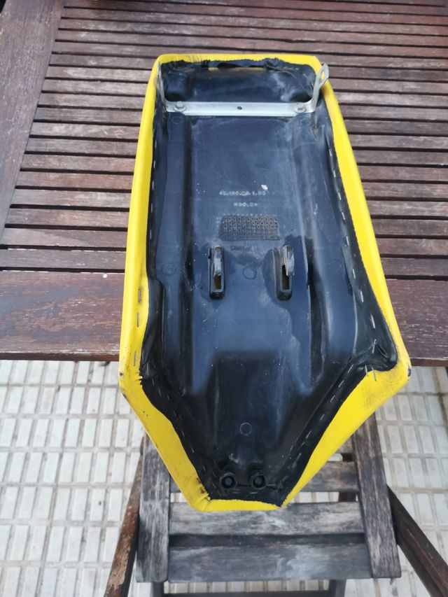 Asiento suzuki DR-BIG 49