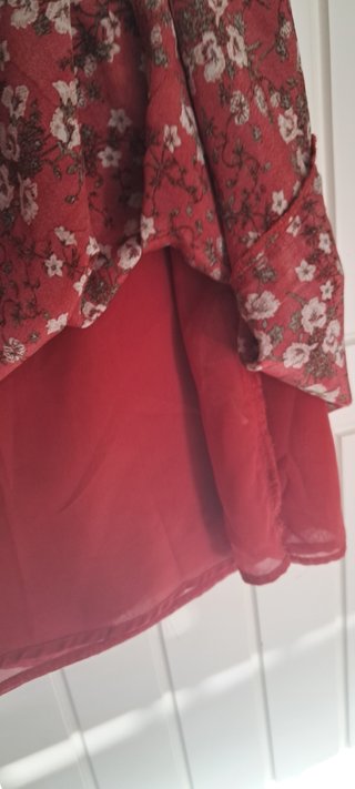 Falda midi de Zara