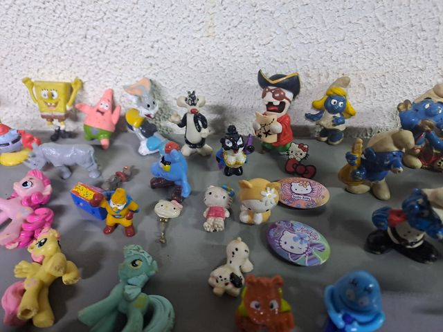 Collezione personaggi Disney ecc..
