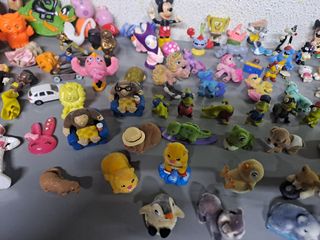 Collezione personaggi Disney ecc..