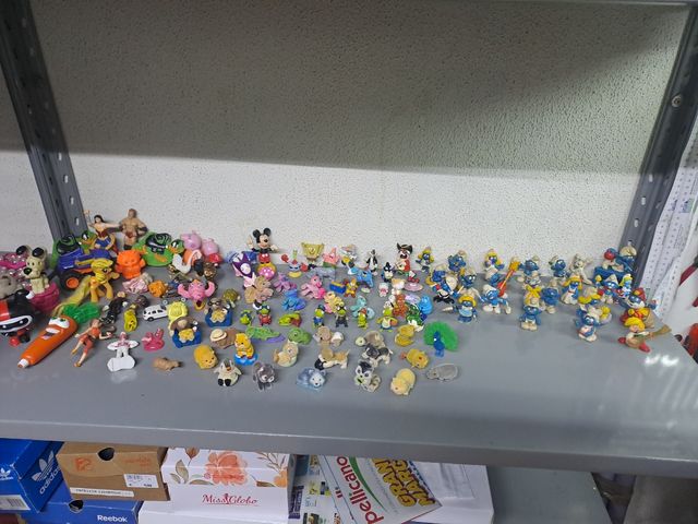 Collezione personaggi Disney ecc..