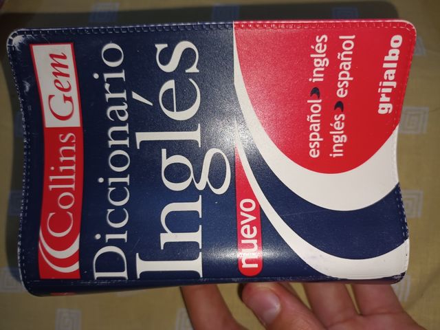 Diccionario Ingles Nuevo - Collins Spanish-English English-Spanish Gem Dictionary