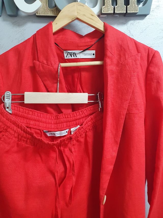Traje lino Zara