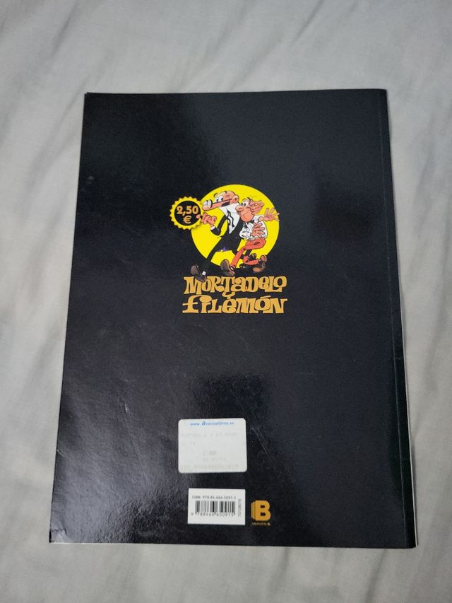 El trastomóvil (Olé! Mortadelo 136): Edición económica (Spanish Edition)