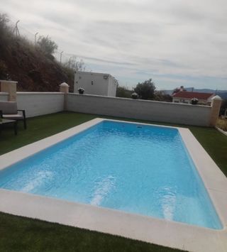 Piscinas en fibra de poliester ^